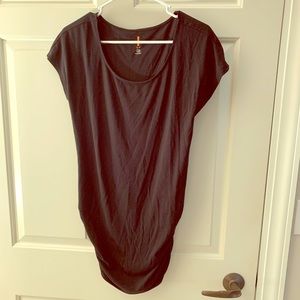 Lucy activewear/maternity tunic